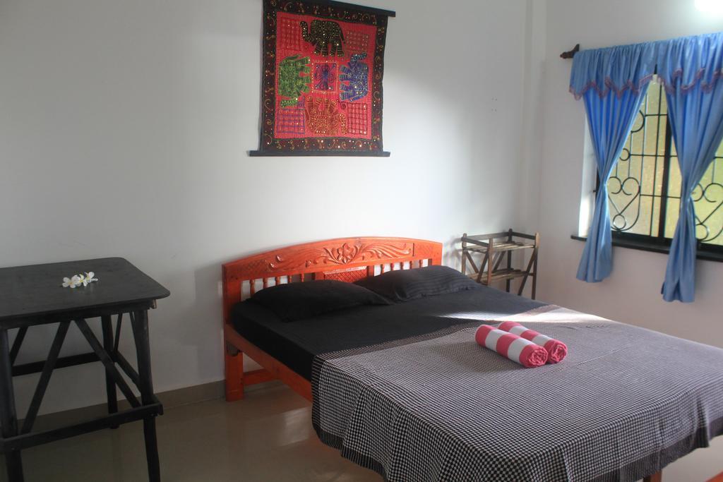 Cactus Guesthouse Arambol Esterno foto